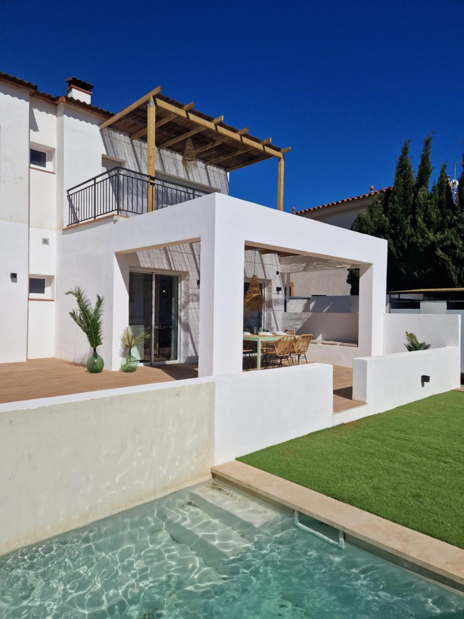 Gorgot P1 I Apartamento Con Terraza Y Piscina Comunitaria Cerca De La Playa Эмпуриабрава Экстерьер фото